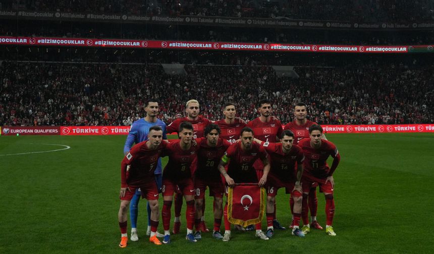 Türkiye, Romanya'yı devirerek Dünya Kupası'na bir adım daha yaklaştı