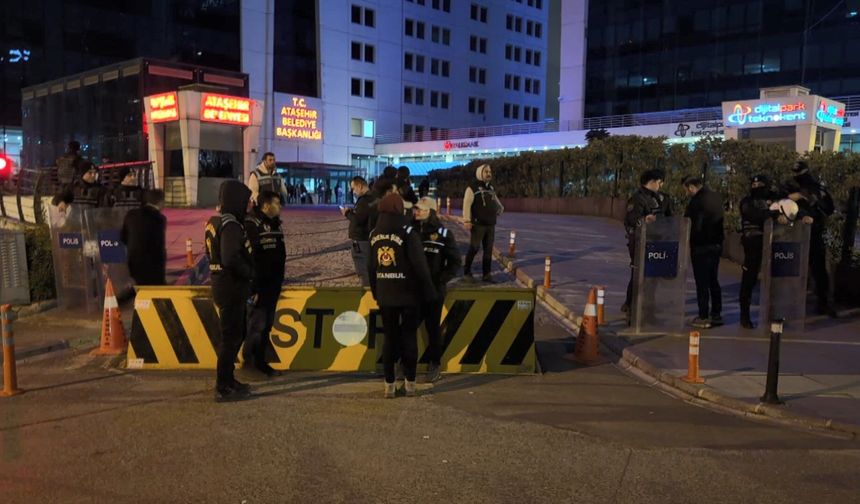 Ataşehir Belediyesi'ne operasyon: Başkan Adıgüzel ve 17 şüpheli gözaltında