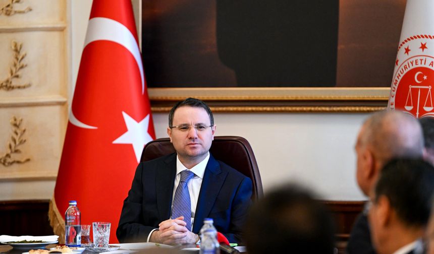 Bakan Gürlek: Faili meçhuller ve daha önce takipsizlik verilen tüm dosyalar tek tek inceleniyor
