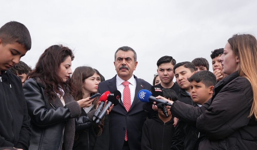 Bakan Tekin: Okullarda güvenlik tedbirlerini alacak bir dizi etkinlik başlattık