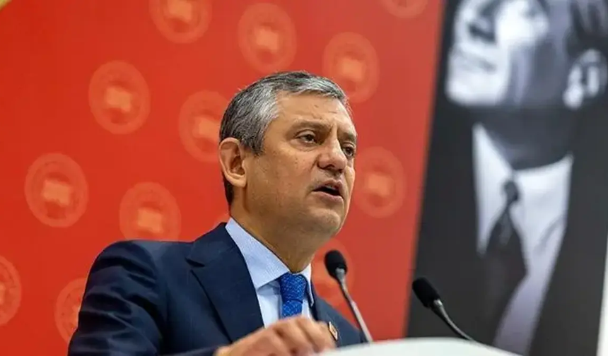 Özgür Özel'in ekibi Parti Meclisinden istifa etti