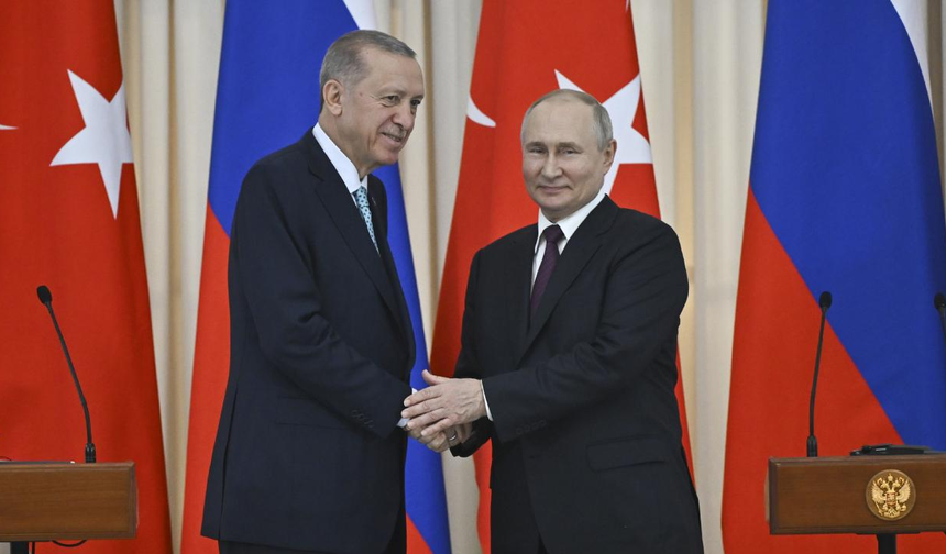 Putin: Ukrayna ile İstanbul'da yapılan barış görüşmeleri temelinde yeniden masaya oturmaya hazırız