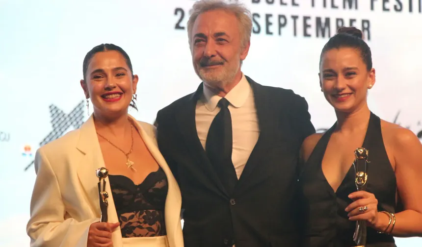 Adana'da Altın Koza Film Festivali Ödülleri Sahiplerini Buldu