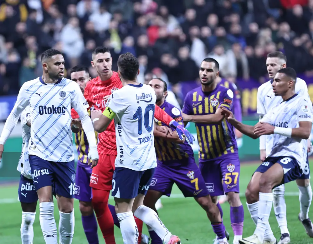 Olaylı Maçta Kazanan Çıkmadı! Eyüpspor 1 Fenerbahçe 1