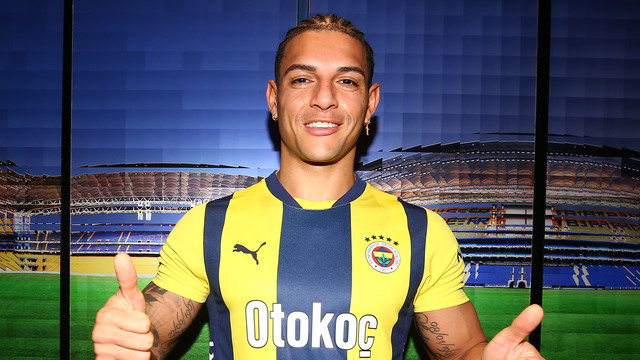 Diego Carlos Resmen Fenerbahçeli Oldu