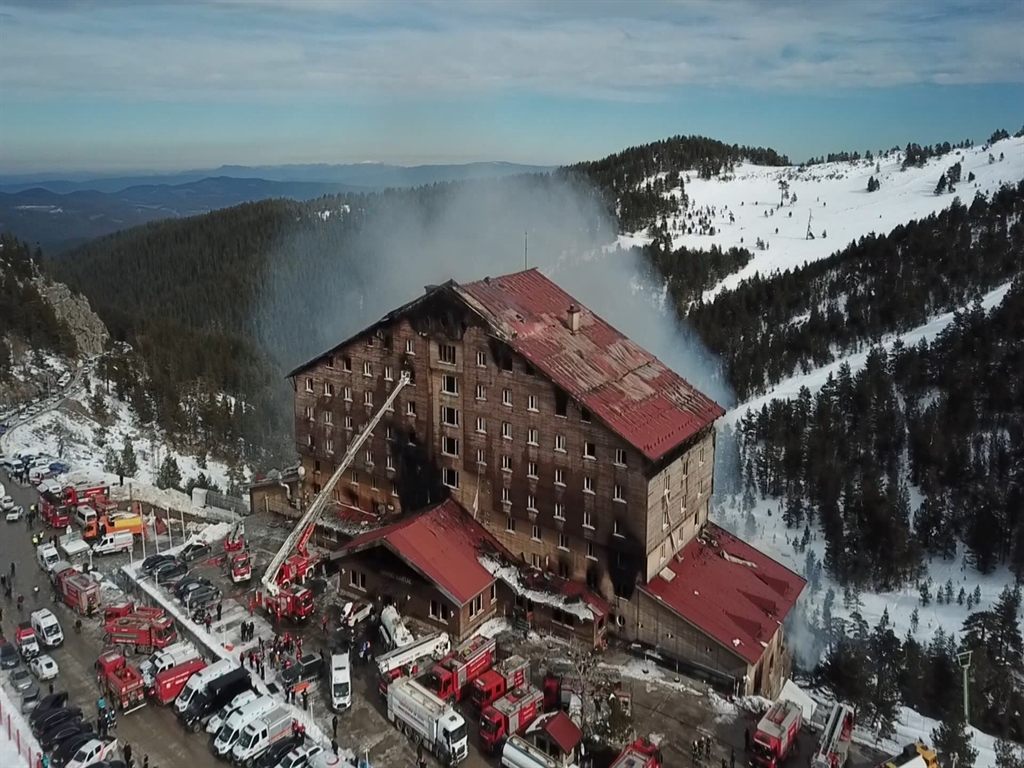 Dünyanın Dört Bir Yanından Otel Yangını İçin Taziye Mesajları Geldi