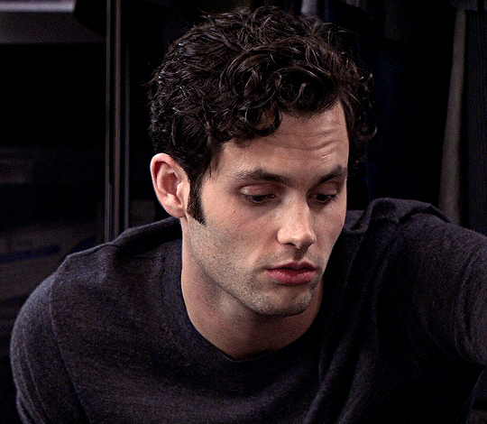 Hollywood Yıldızı Penn Badgley: "Meditasyon İçin Geceleri Kur'an-ı Kerim Okuyorum"
