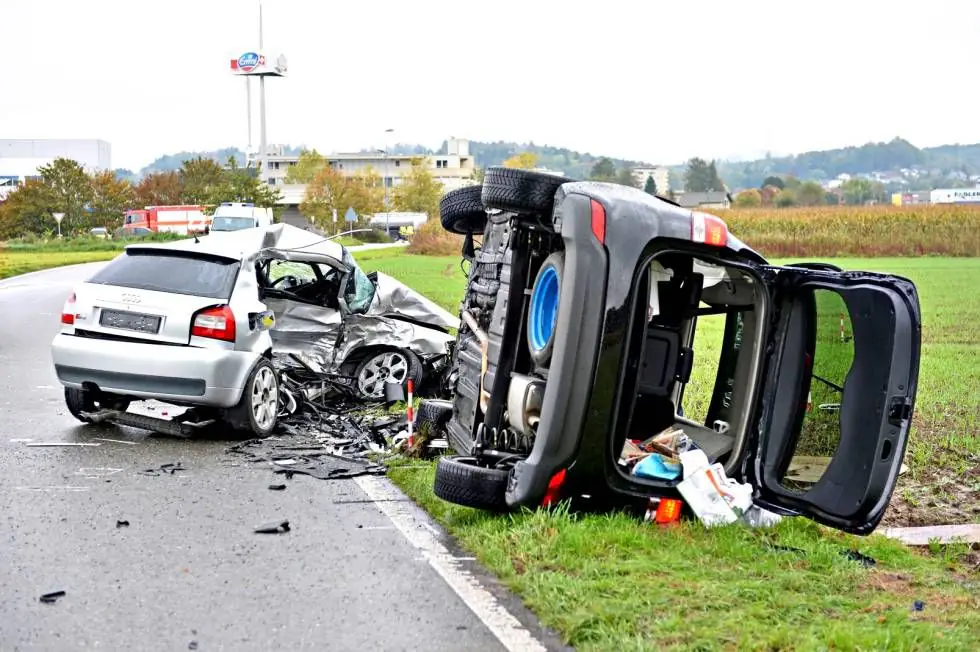 Ise Giderken Trafik Kazasi Gecirmek Is Kazasi Midir Img