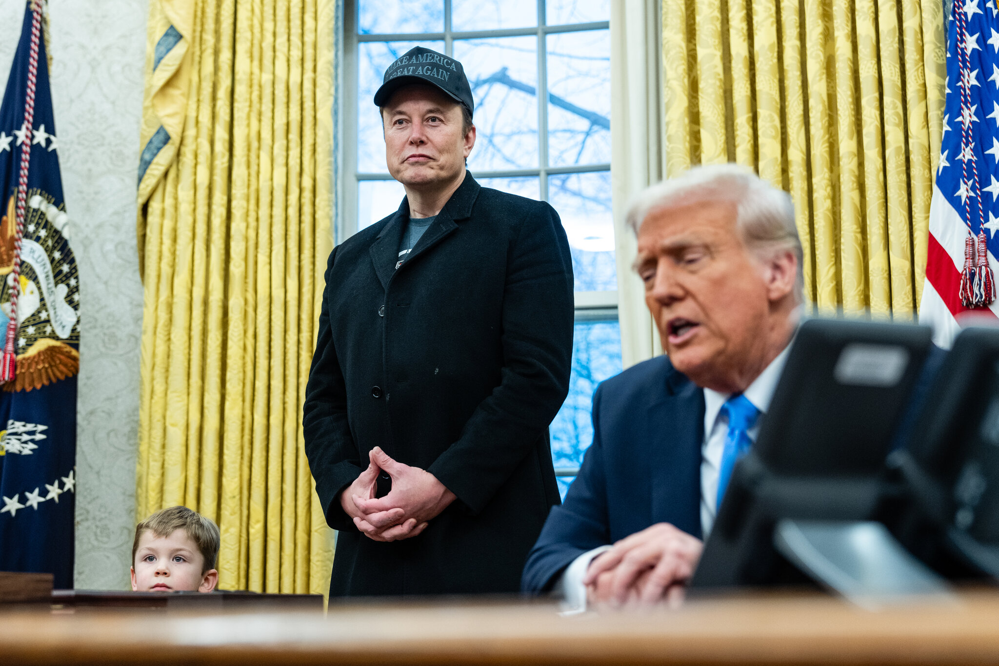 30Vid Trump Musk Live Cover Mczk Super Jumbo