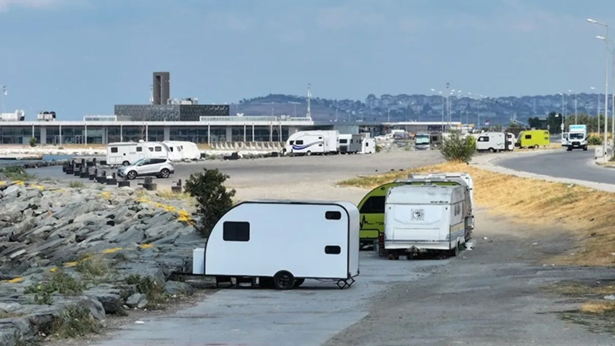 Karavan1