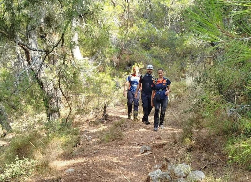 Likya Yolunda Kaybolan Cinli Turist C01L