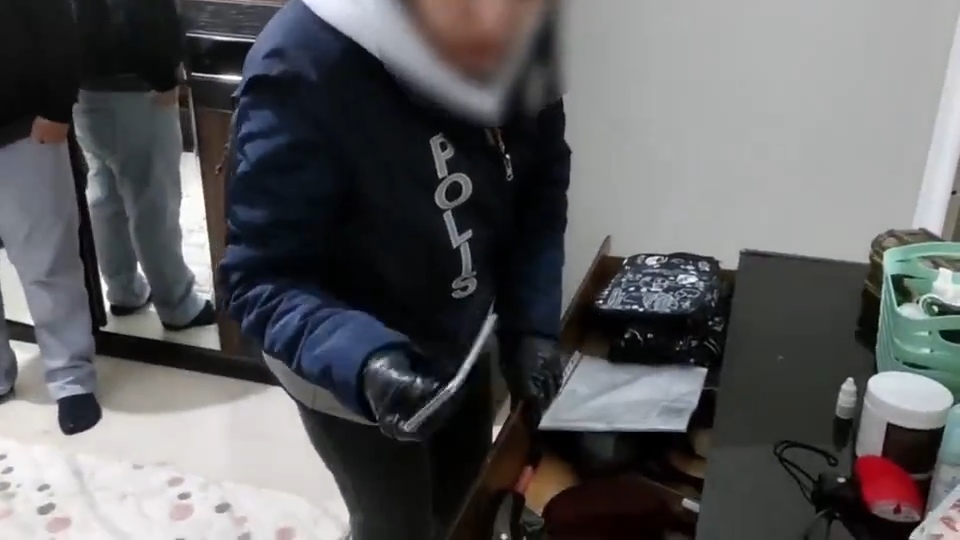 B U N G A L O V K I R A L A M A V A A D I Y L E D O L A N D I R I C I L I 983503 291973