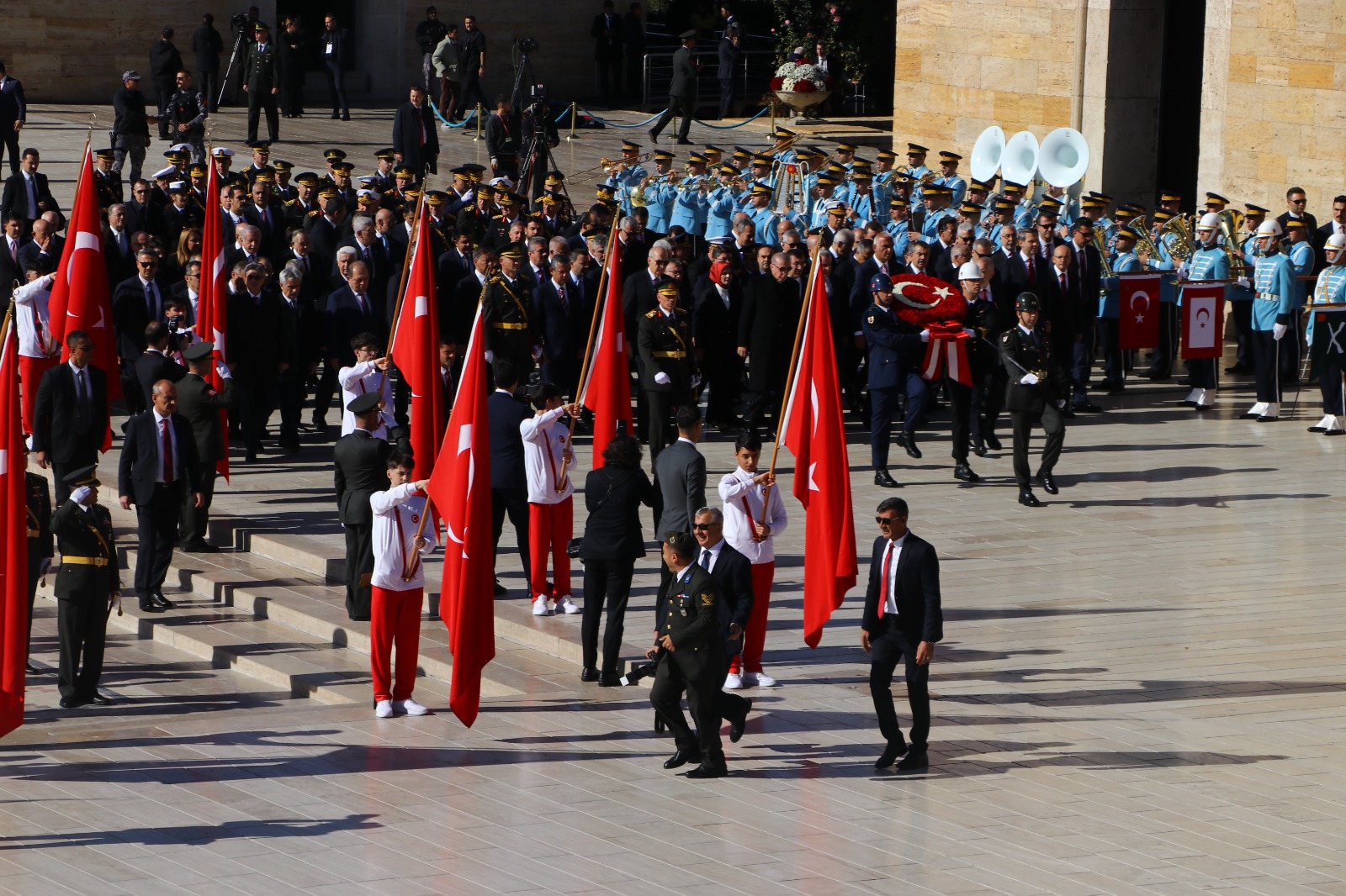 D E V L E T E R K A N I N D A N A N I T K A B I R E Z I Y A R E T 987994 293301