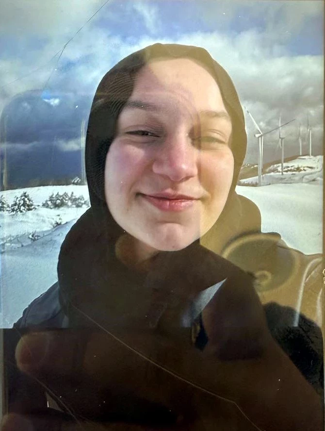 Gebzede Bina Coktu 5 Kisilik Aileye O8Az