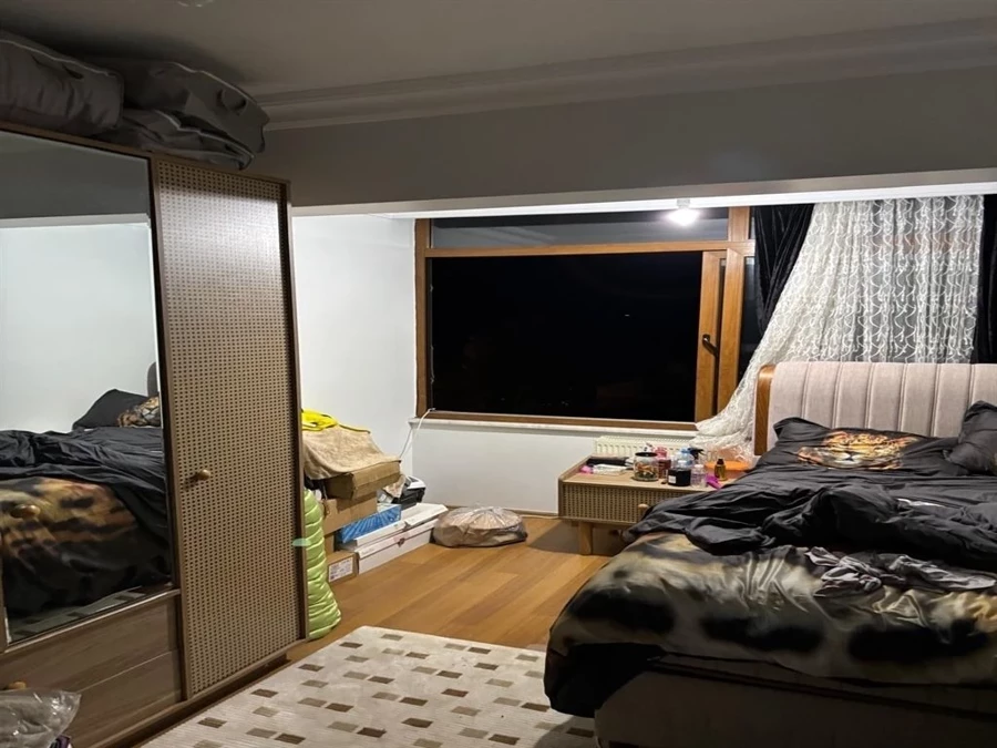 Sarkici Gullunun 3 Yg9M