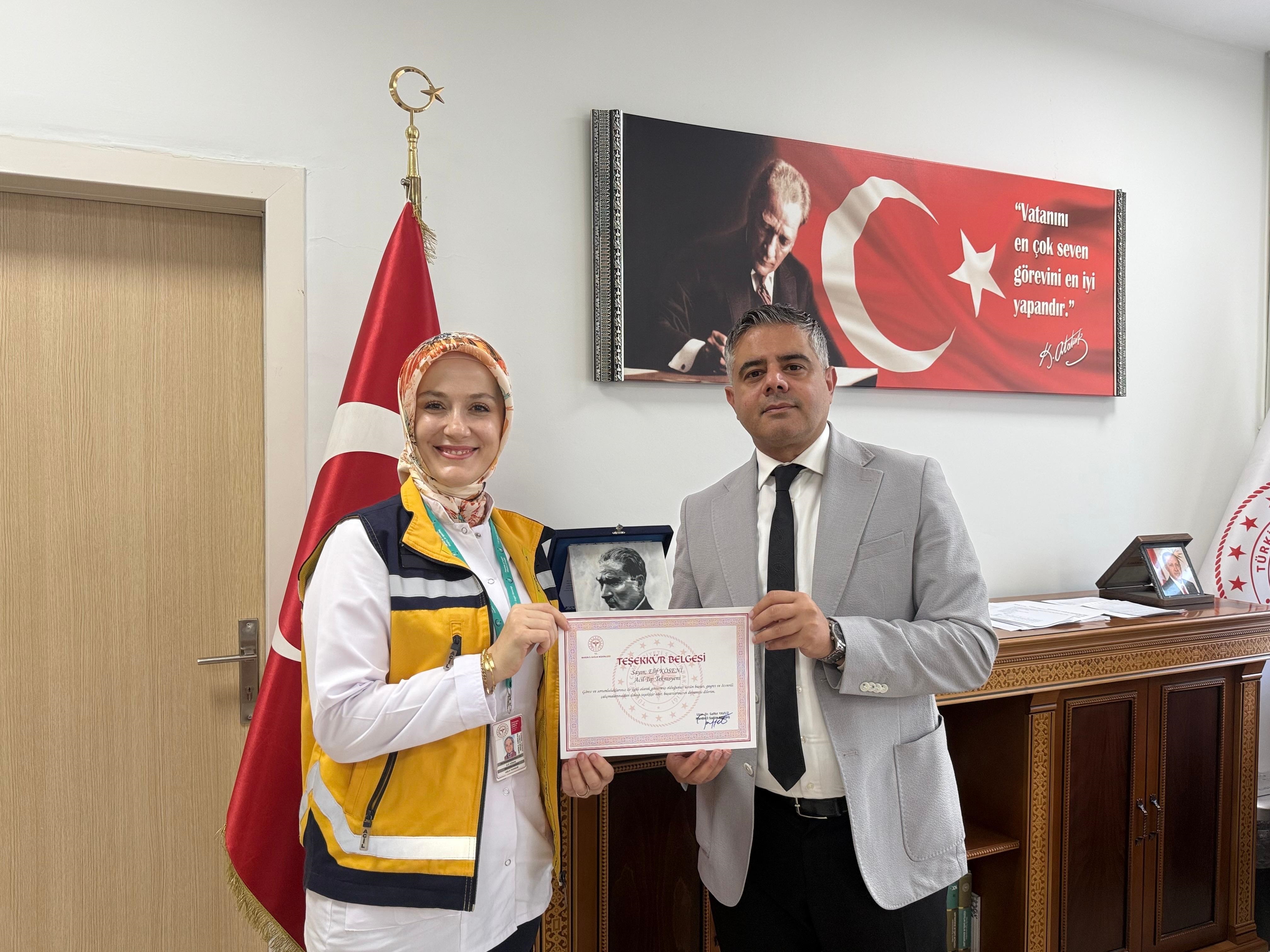 112 P E R S O N E L I N I N T E L E F O N D A Y O N L E N D I R M E S I 1019410 302450