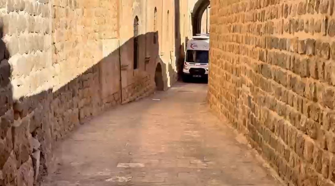 112 P E R S O N E L I N I N T E L E F O N D A Y O N L E N D I R M E S I 1019411 302450