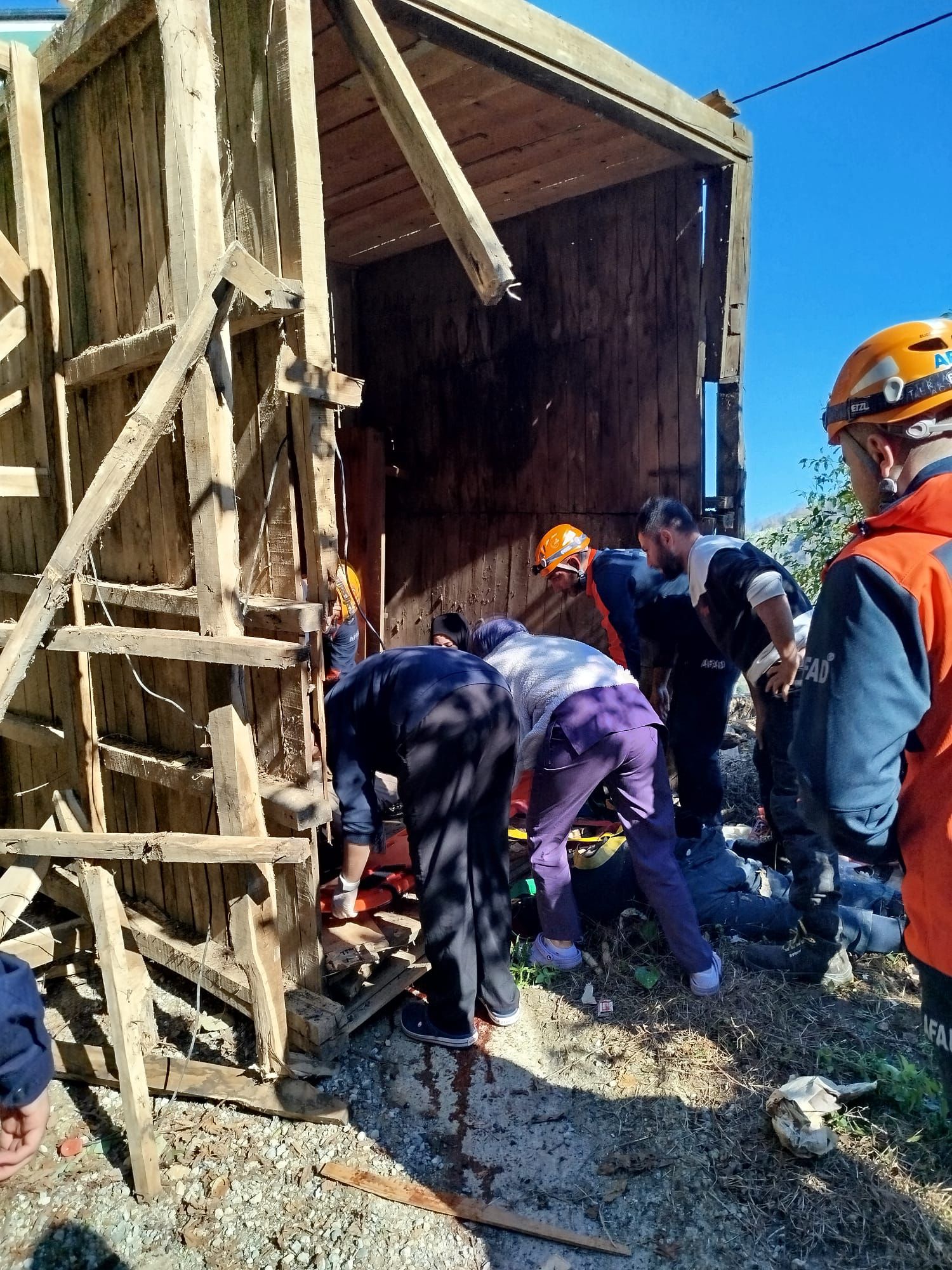 A R I K O V A N L A R I N I N B U L U N D U G U A H S A P Y A P I D E 1022925 303533