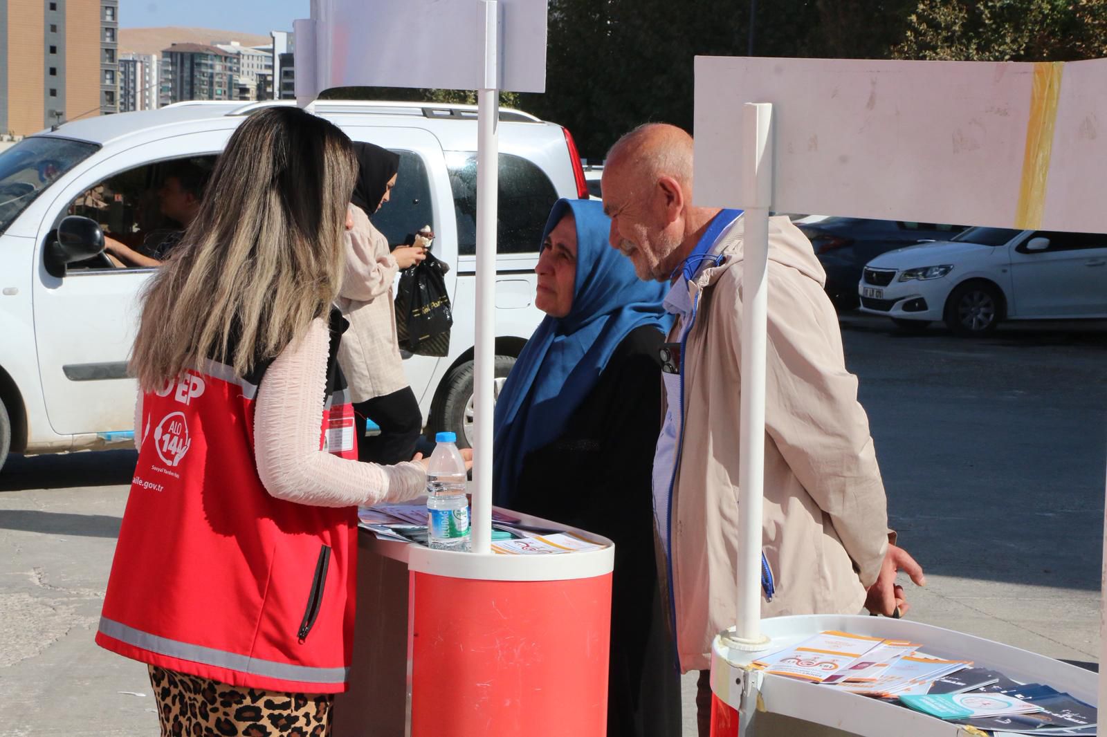 B A K A N G O K T A S M O B I L S O S Y A L H I Z M E T M E R K E Z 997861 296035