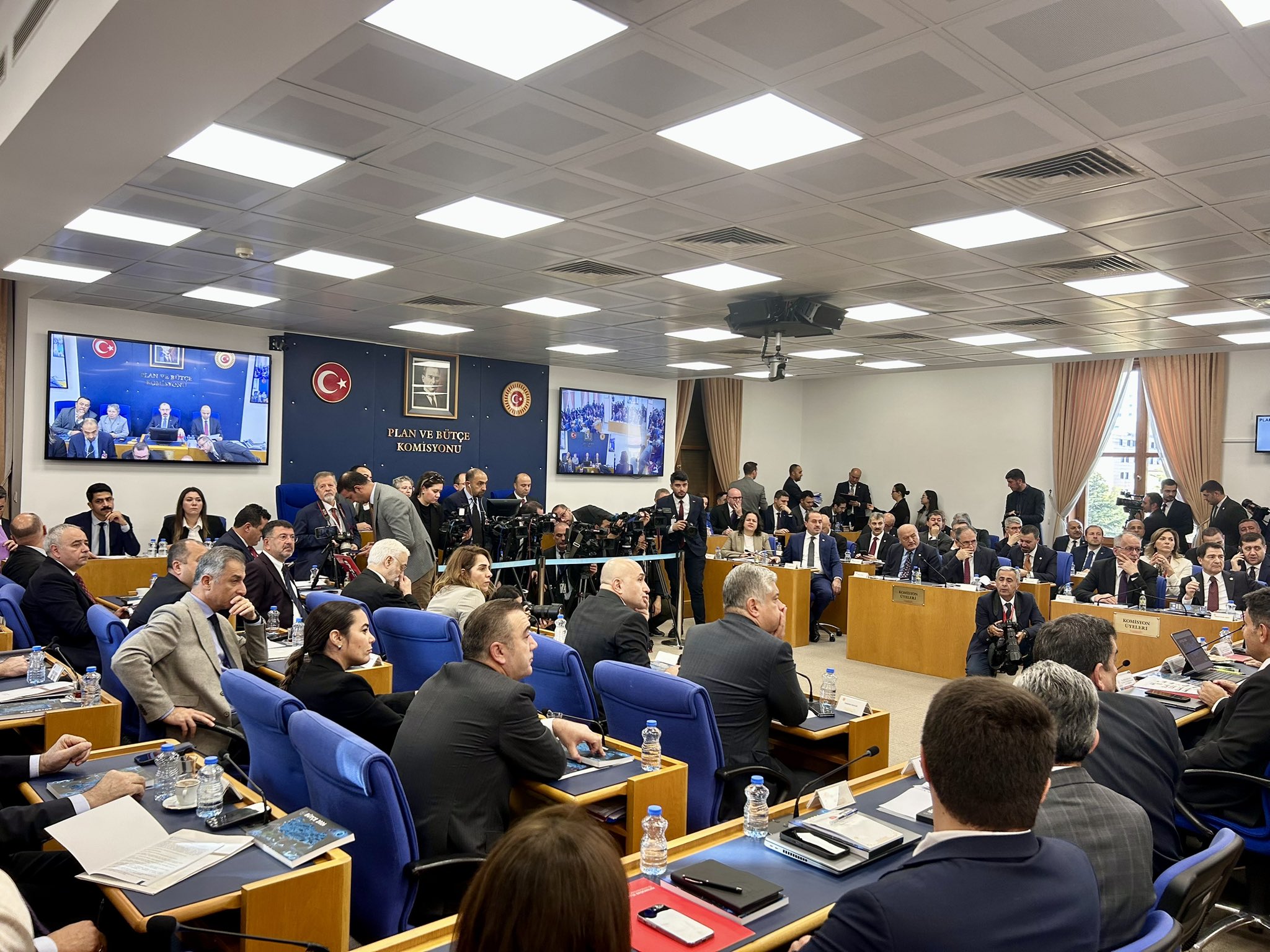 B A K A N U R A L O G L U K O C A E L I D E C O K E N B I N A N I N 1022313 303357