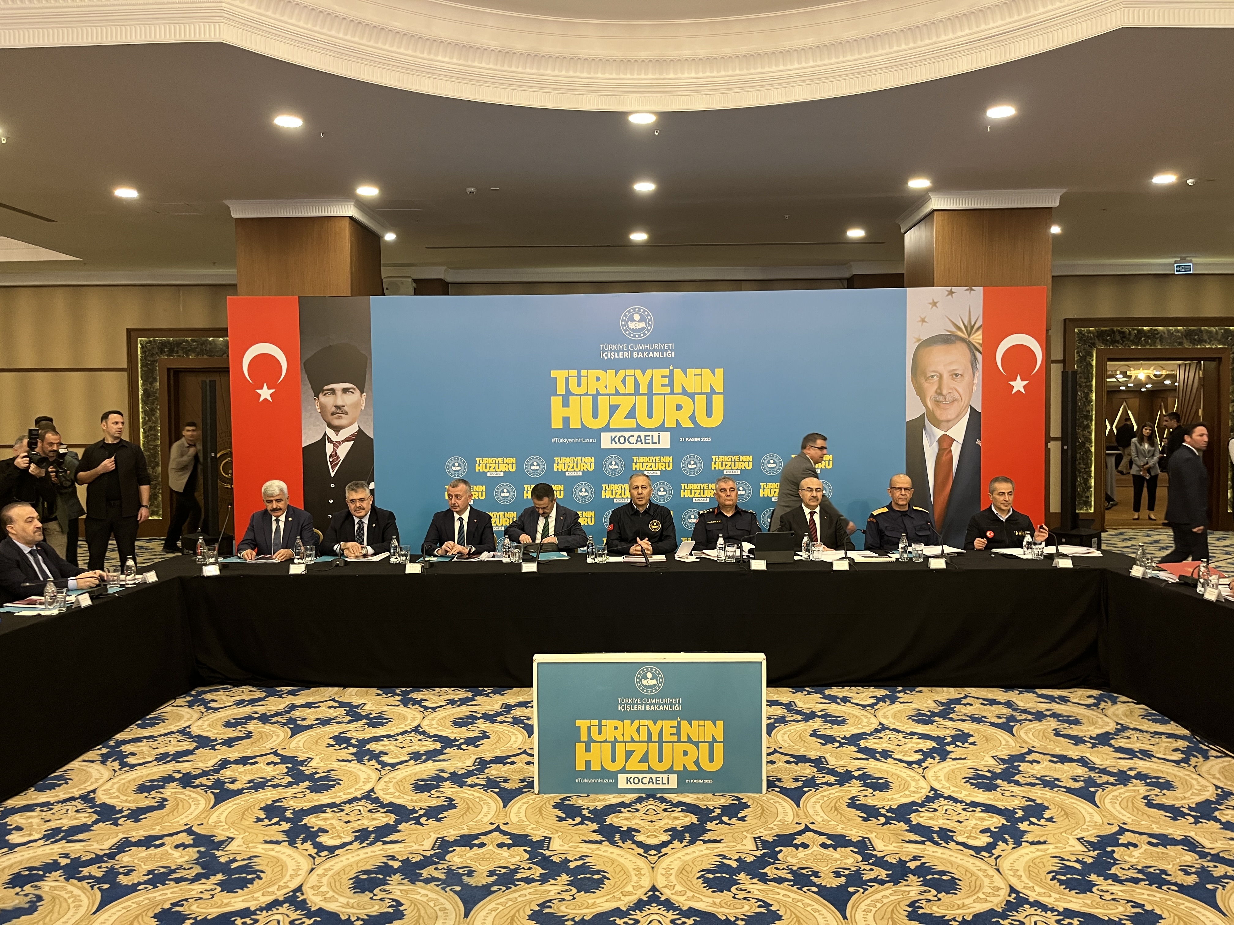 B A K A N Y E R L I K A Y A T E K B I R H E D E F I M I Z V A R 1026612 304645