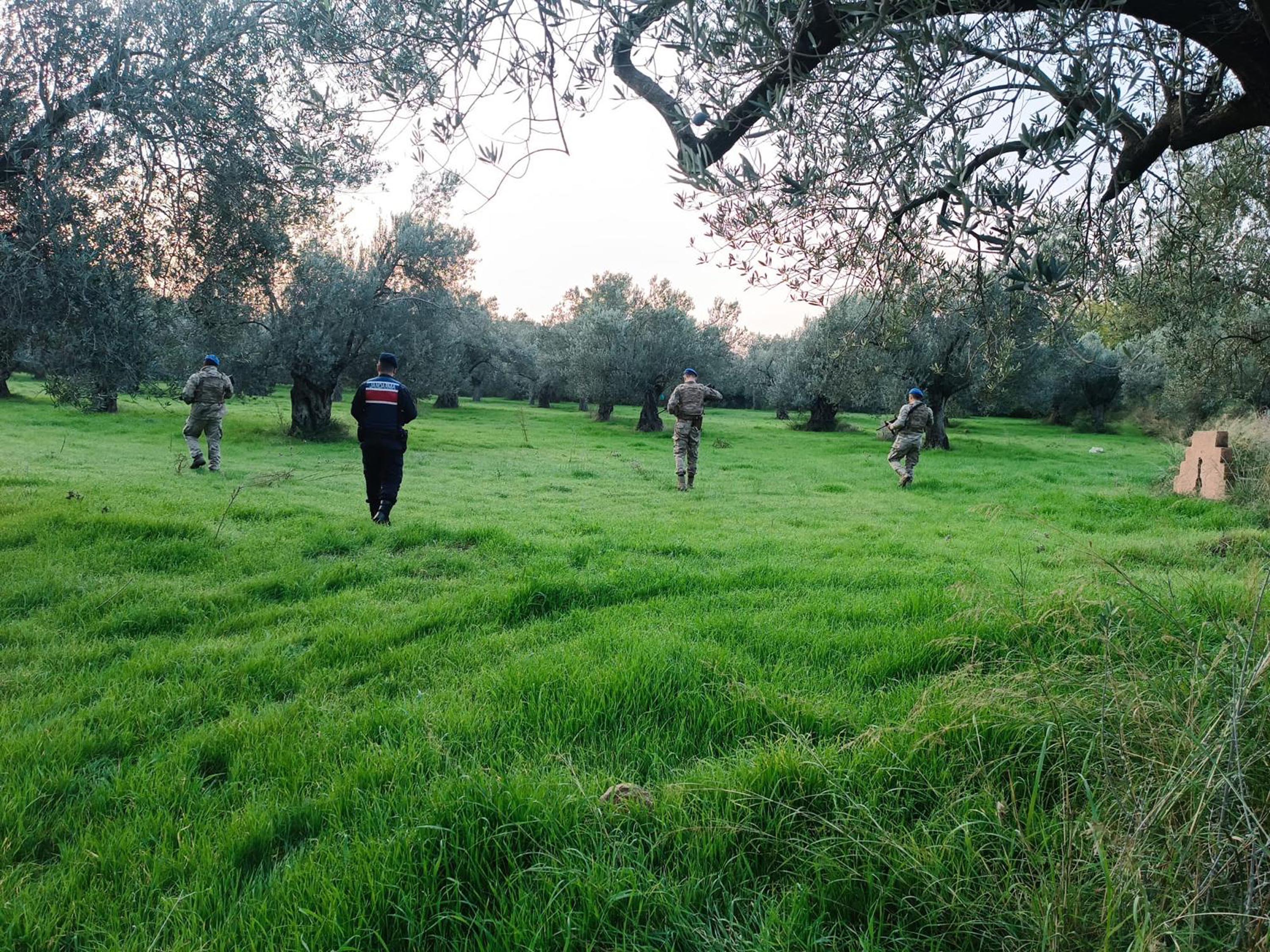 B A L I K E S I R D E Z E Y T I N H I R S I Z L I G I N A K A R S I J 1003163 297663