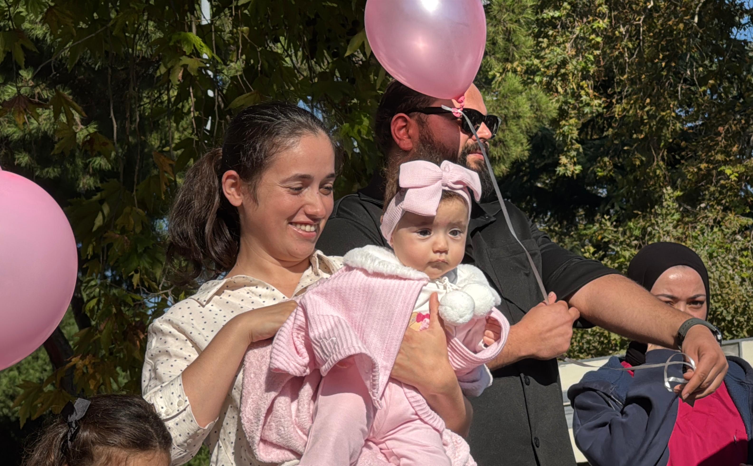 B A L O N L A R K A M P A N Y A S I T A M A M L A N A N S M A L I G 995544 295352