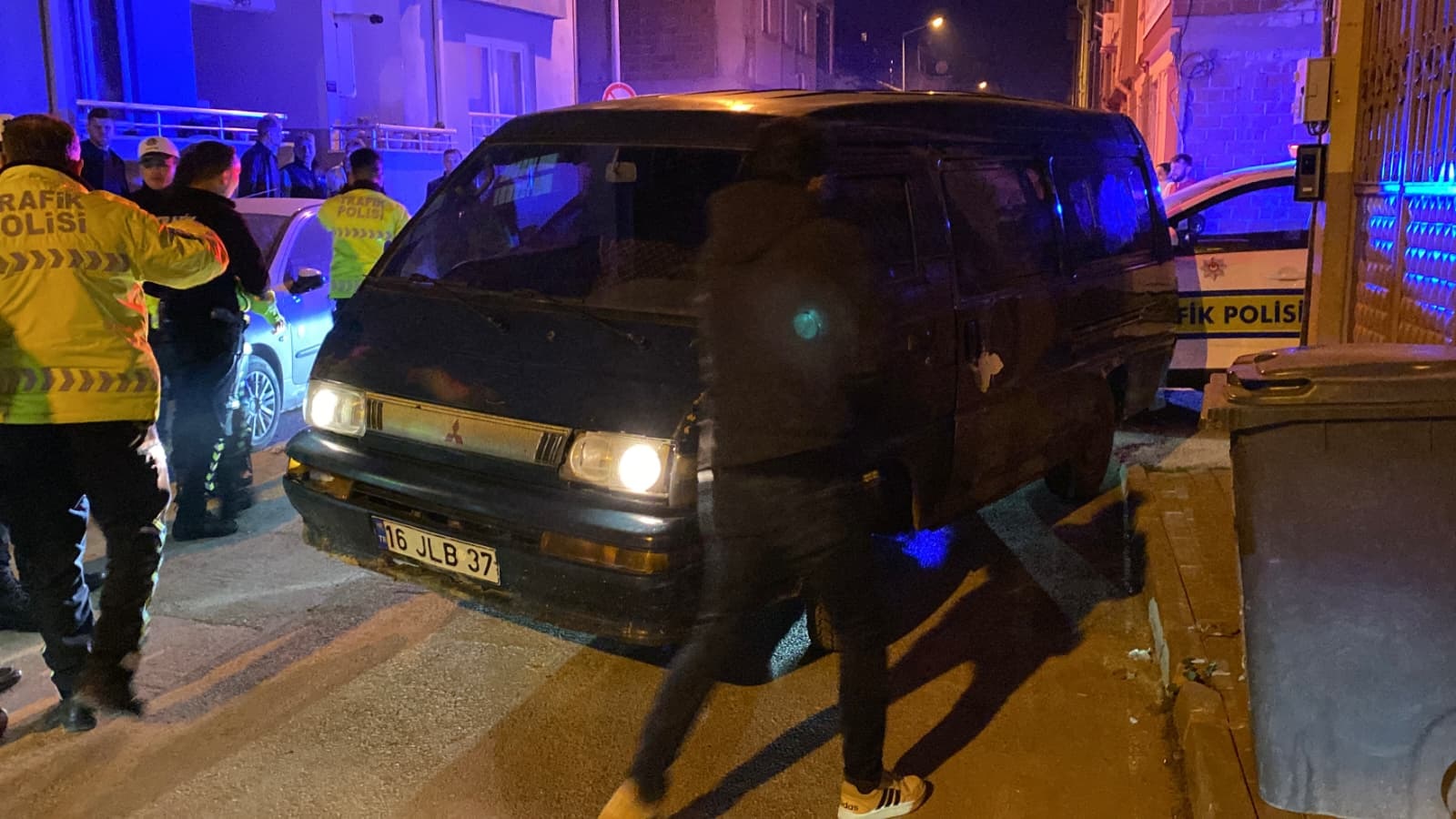 B U R S A D A D U R I H T A R I N A U Y M A Y A N S U R U C U 1 1036801 307712