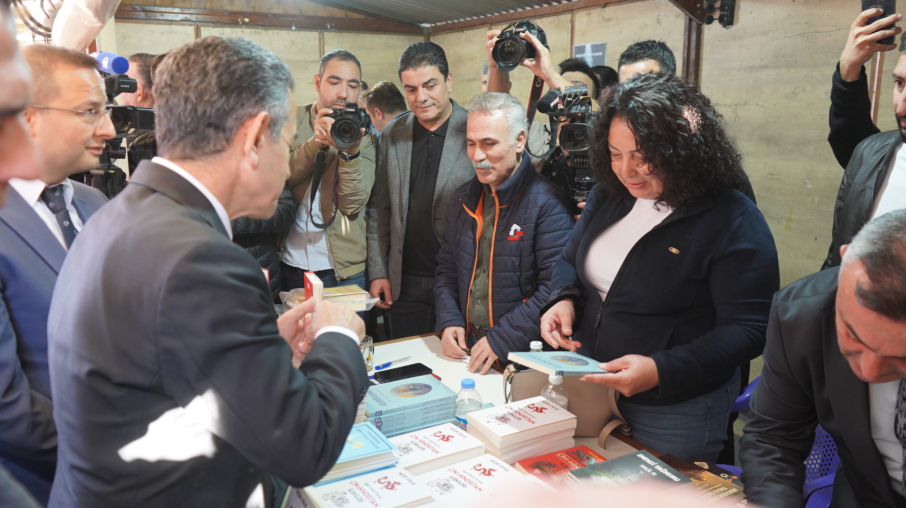 C I Z R E’ D E I L K K I T A P F U A R I K A P I L A R I N I A C T I 1026713 304675