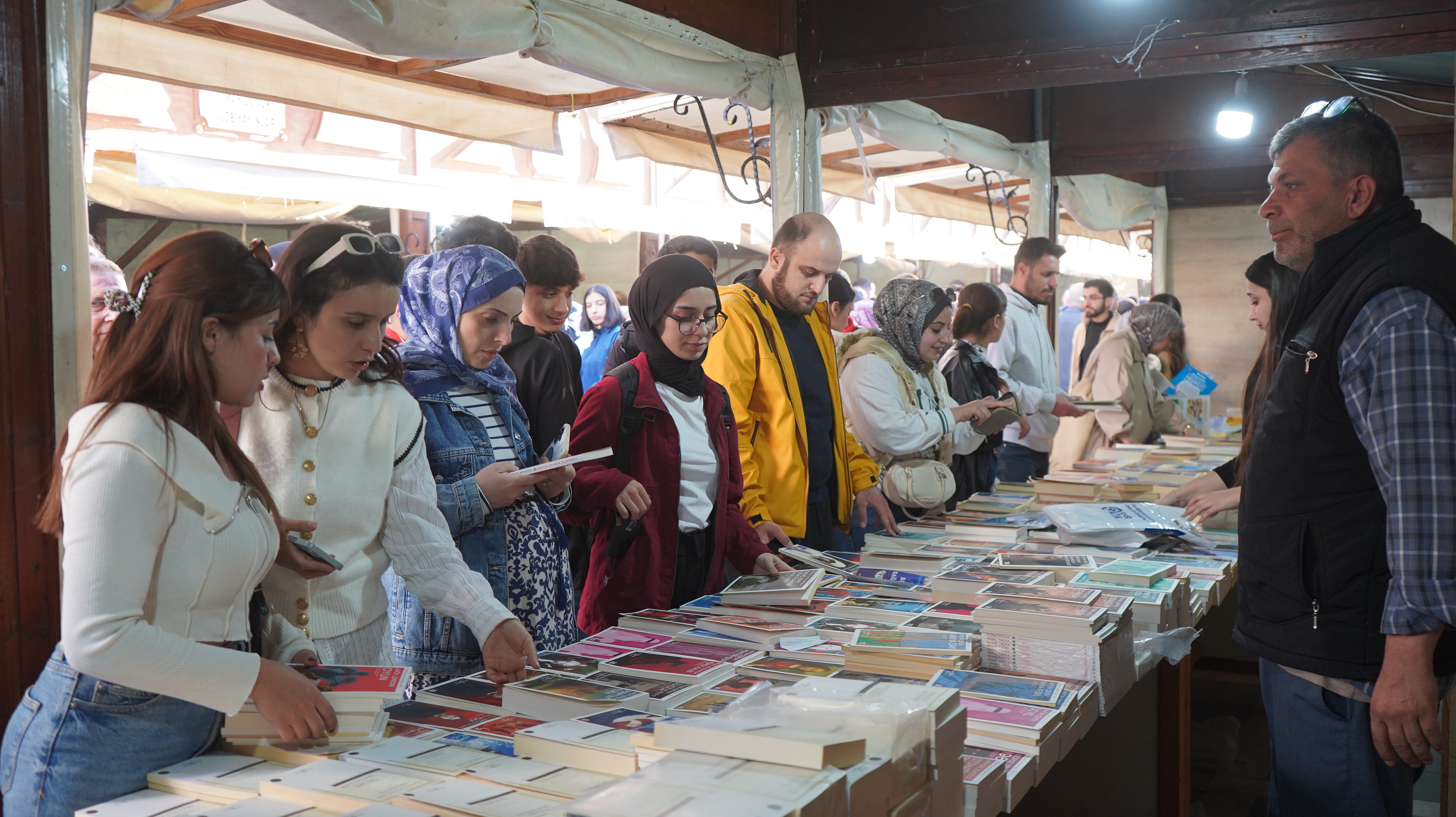 C I Z R E’ D E I L K K I T A P F U A R I K A P I L A R I N I A C T I 1026716 304675