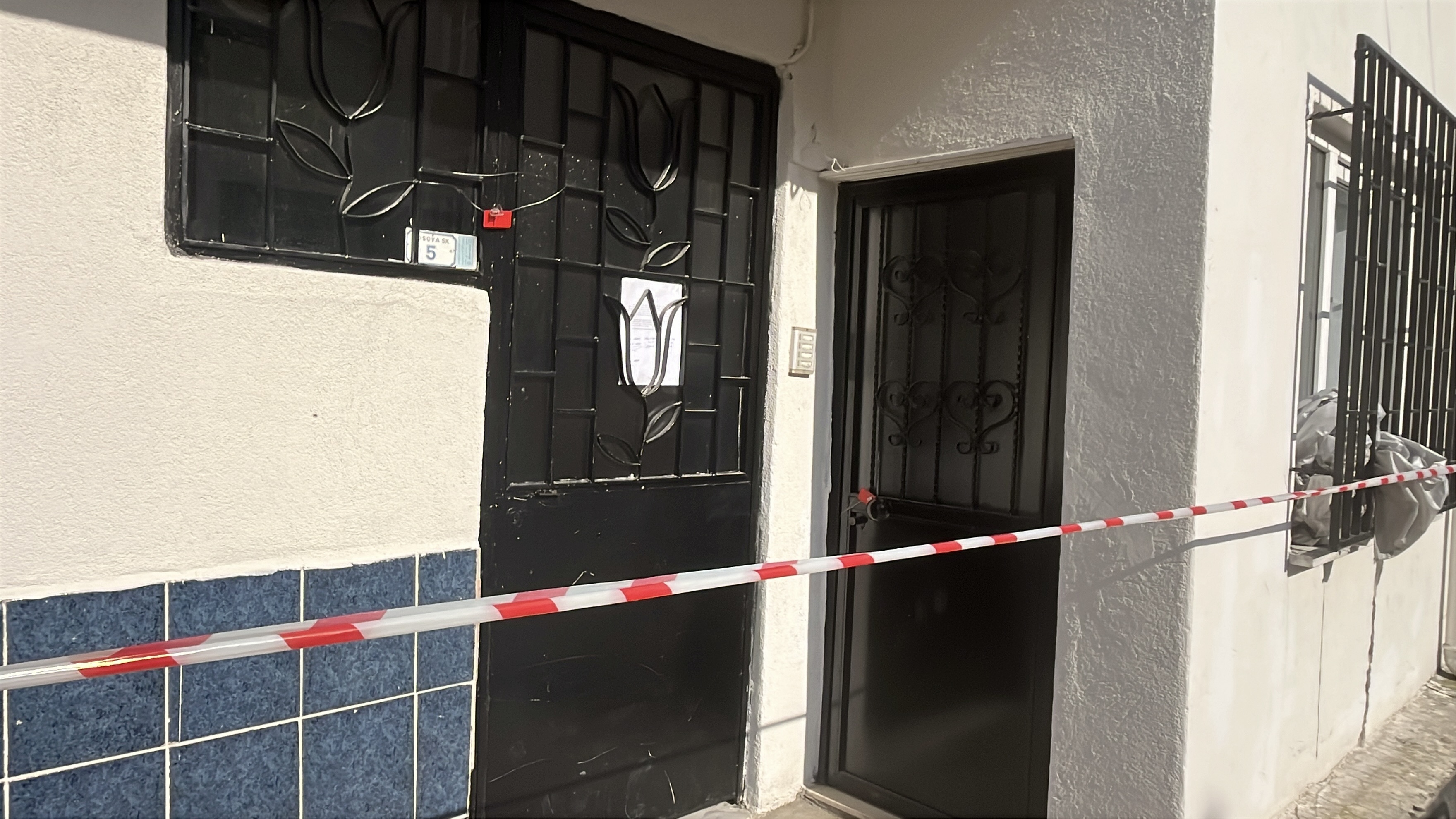 C O K E N B I N A N I N A R D I N D A N G E B Z E V E D A R I C A’ D 998858 296342