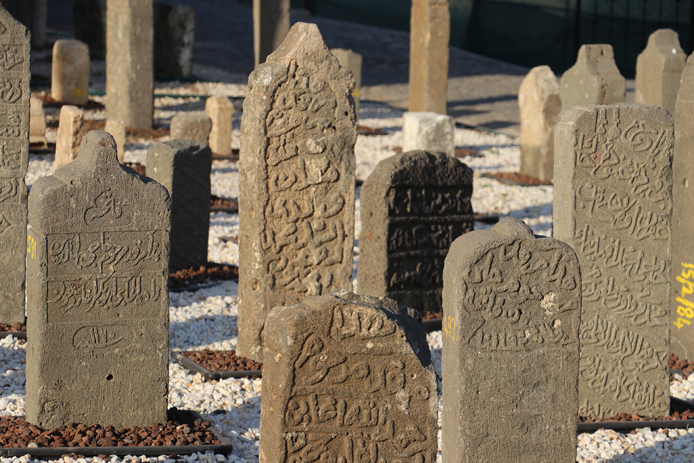 D I Y A R B A K I R M U Z E S I’ N D E R E S T O R A S Y O N U T A M A M 1009167 299344