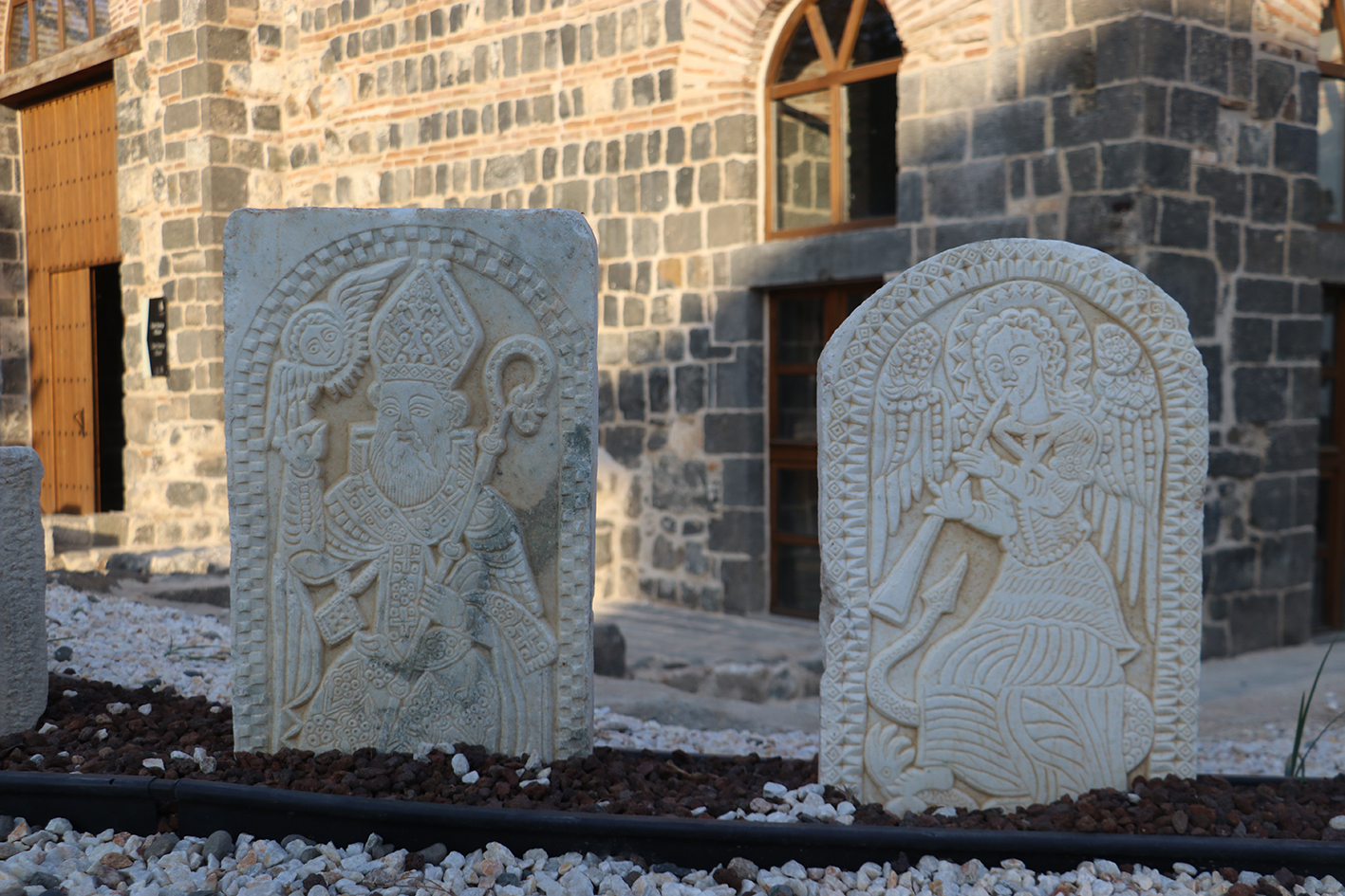 D I Y A R B A K I R M U Z E S I’ N D E R E S T O R A S Y O N U T A M A M 1009169 299344-1