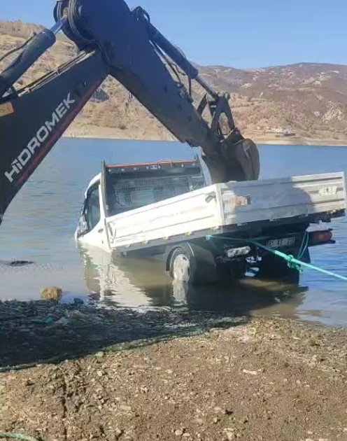 E L F R E N I C E K I L M E D E N P A R K E D I L E N K A M Y O N E T 1022566 303425