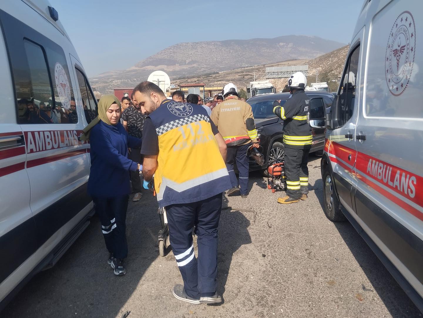 F R E N I A R I Z A L A N A N K A M Y O N K I R M I Z I I S I K T A 1008387 299129