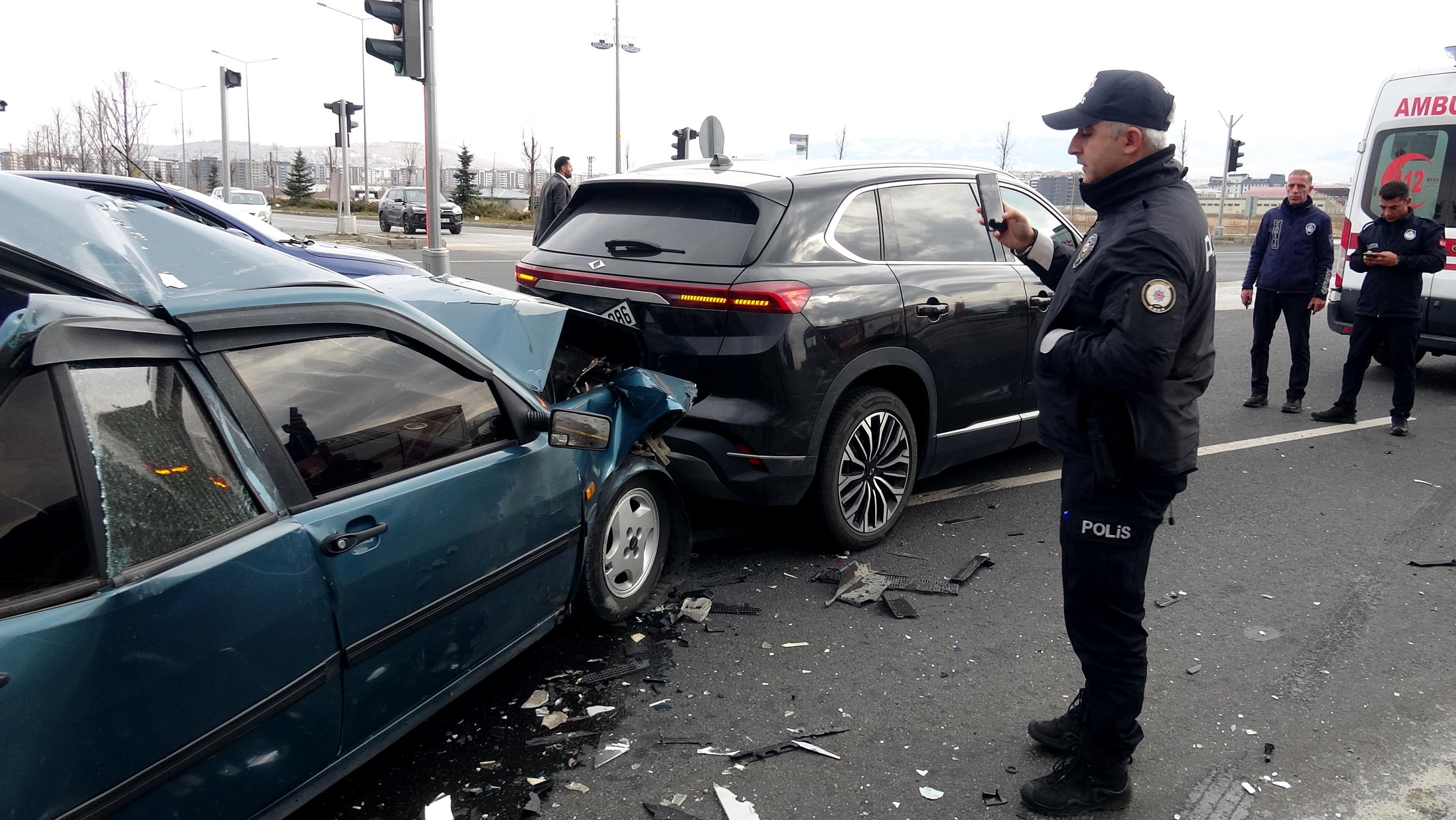 F R E N I B O S A L A N K A M Y O N Z I N C I R L E M E K A Z A Y A N 1012313 300337