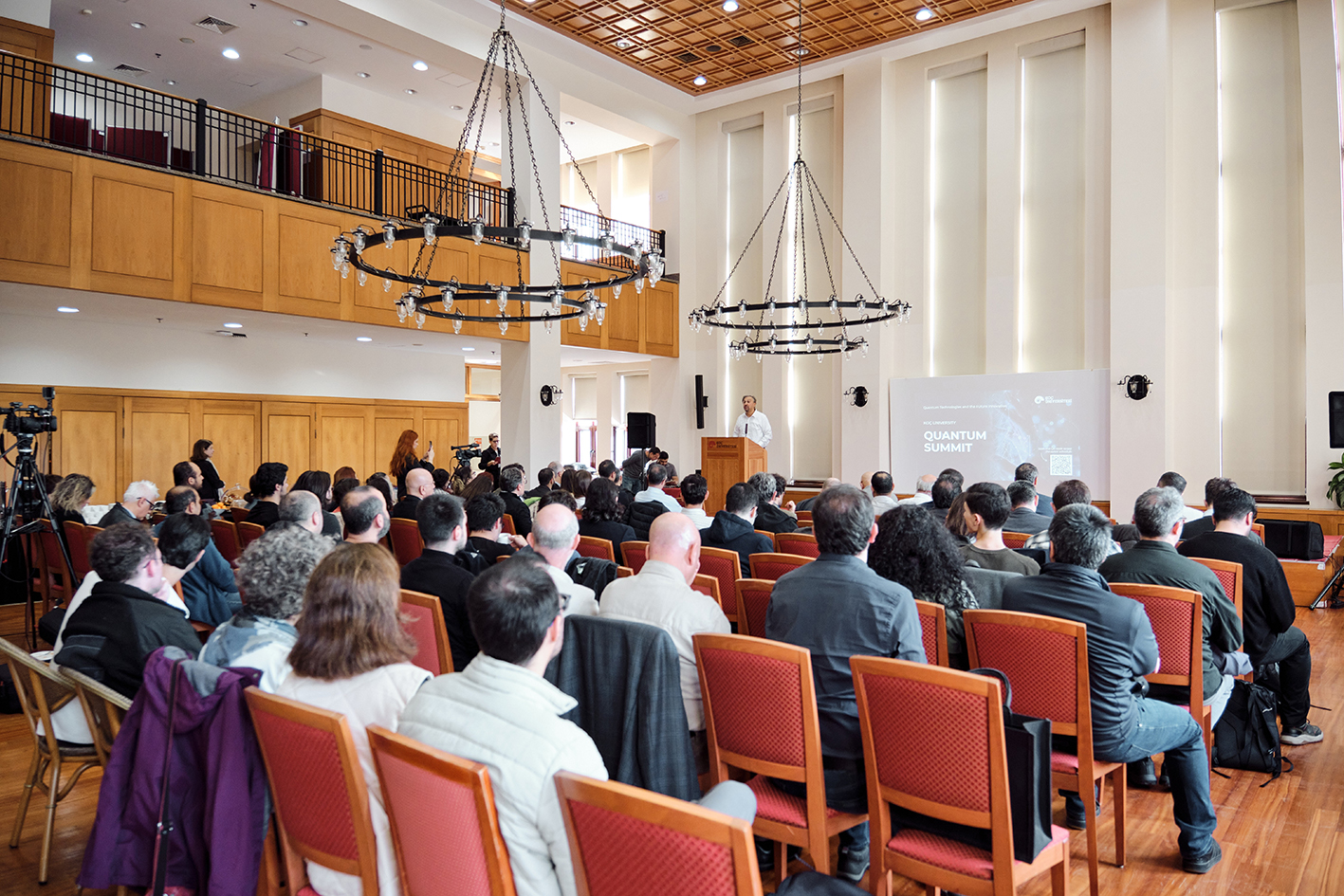 I S T A N B U L I S T A N B U L D A K U A N T U M T E K N O L O J I 1004778 297324