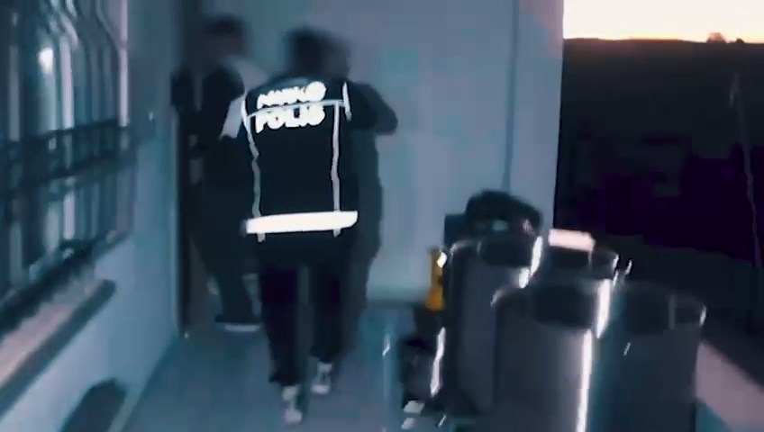 I S T A N B U L I S T A N B U L D A U Y U S T U R U C U O P E R A S Y 1010359 299695