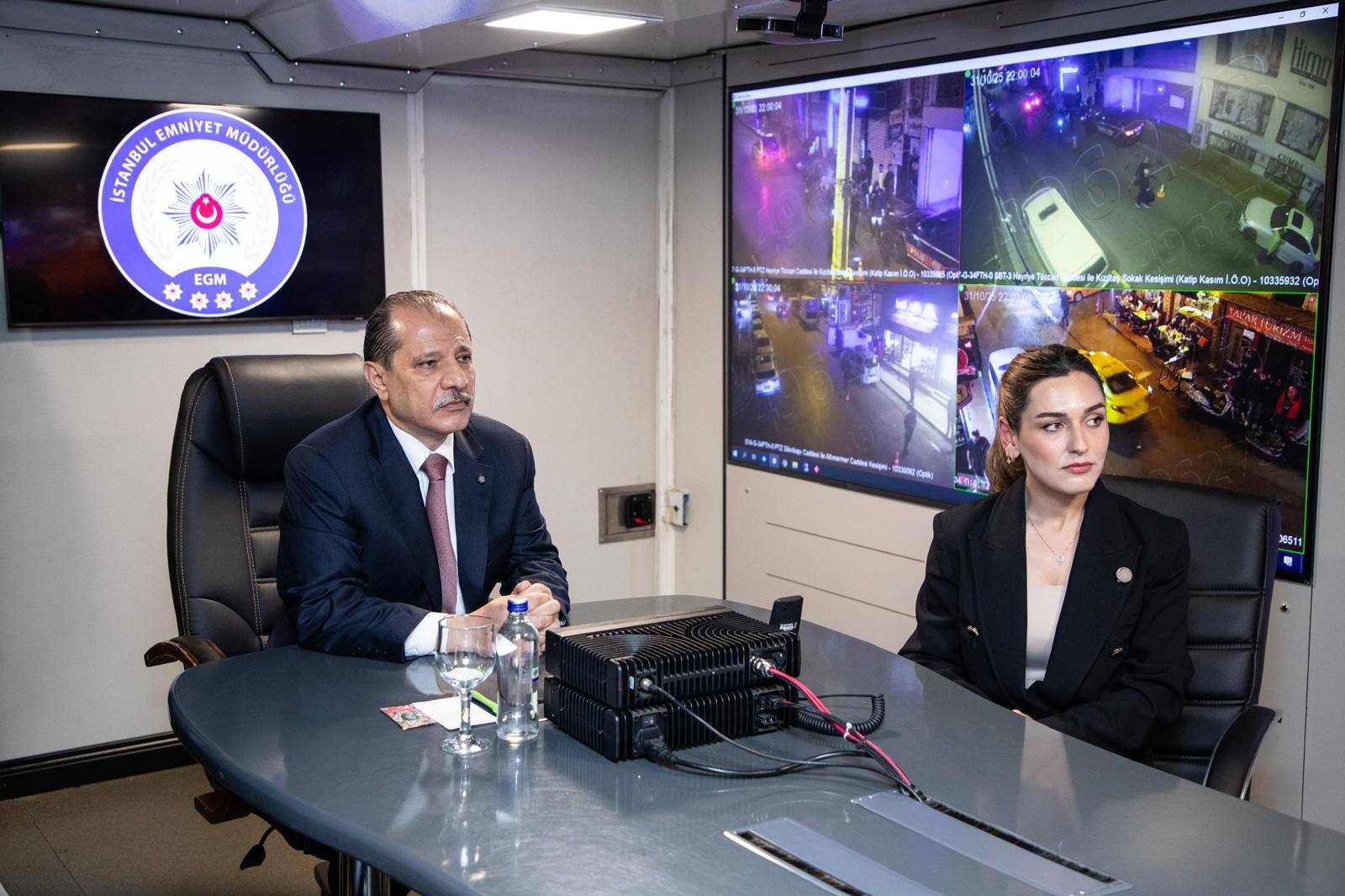 I S T A N B U L I S T A N B U L E M N I Y E T M U D U R L U G U’ N U 994830 295140