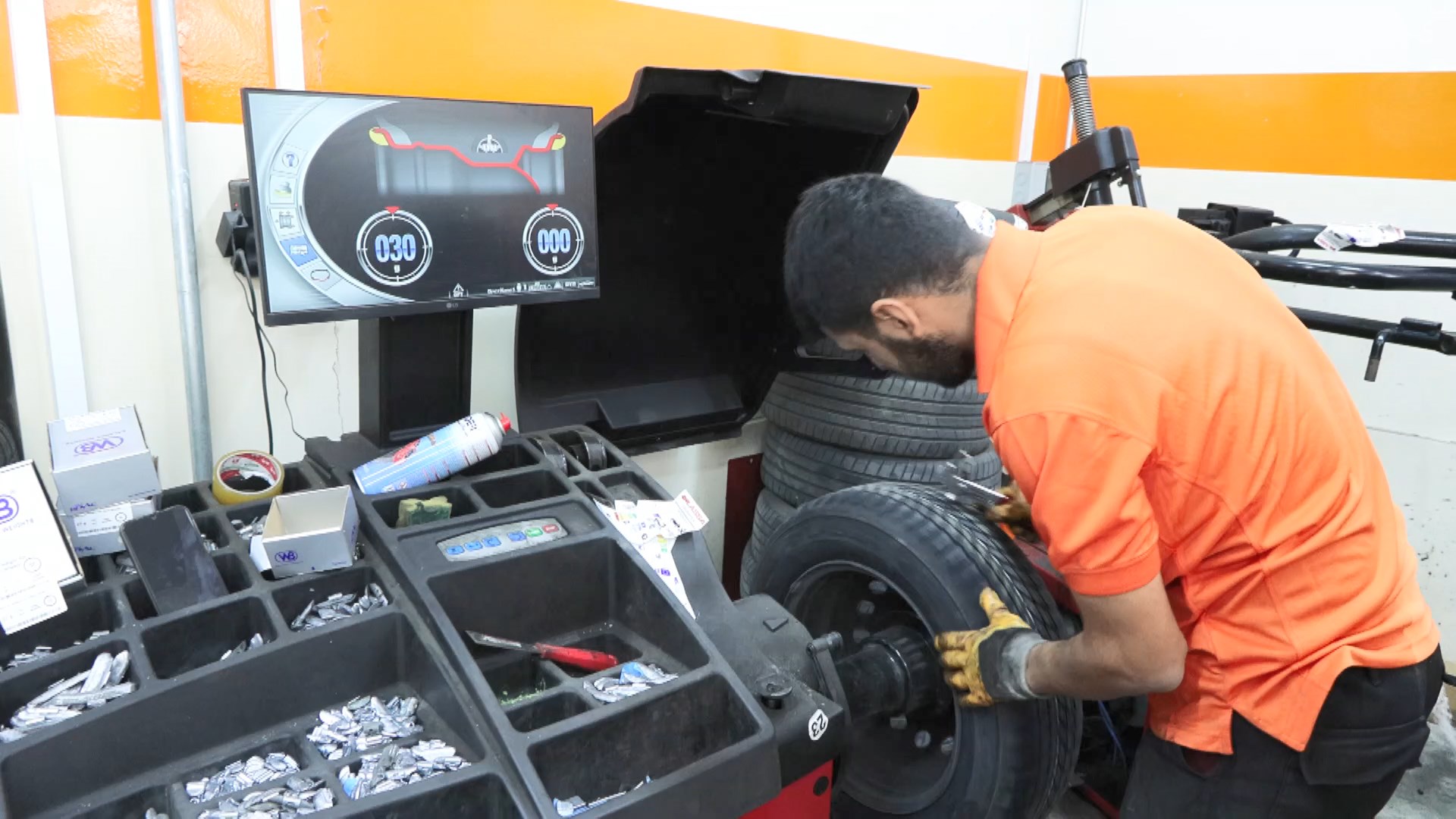 I S T A N B U L L A S T I K C I L E R D E K I S L A S T I G I Y O 1016725 301642