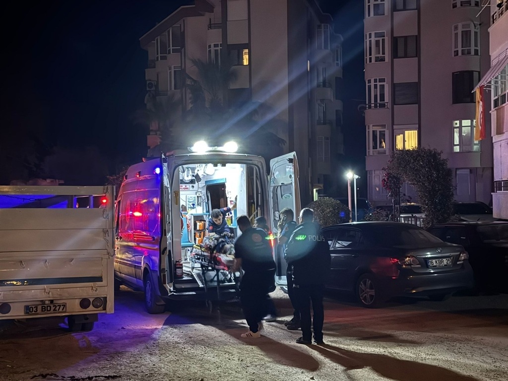 K I Z A R K A D A S I N I S I R T I N D A N 4 B I C A K D A R B E S I 1038481 308019