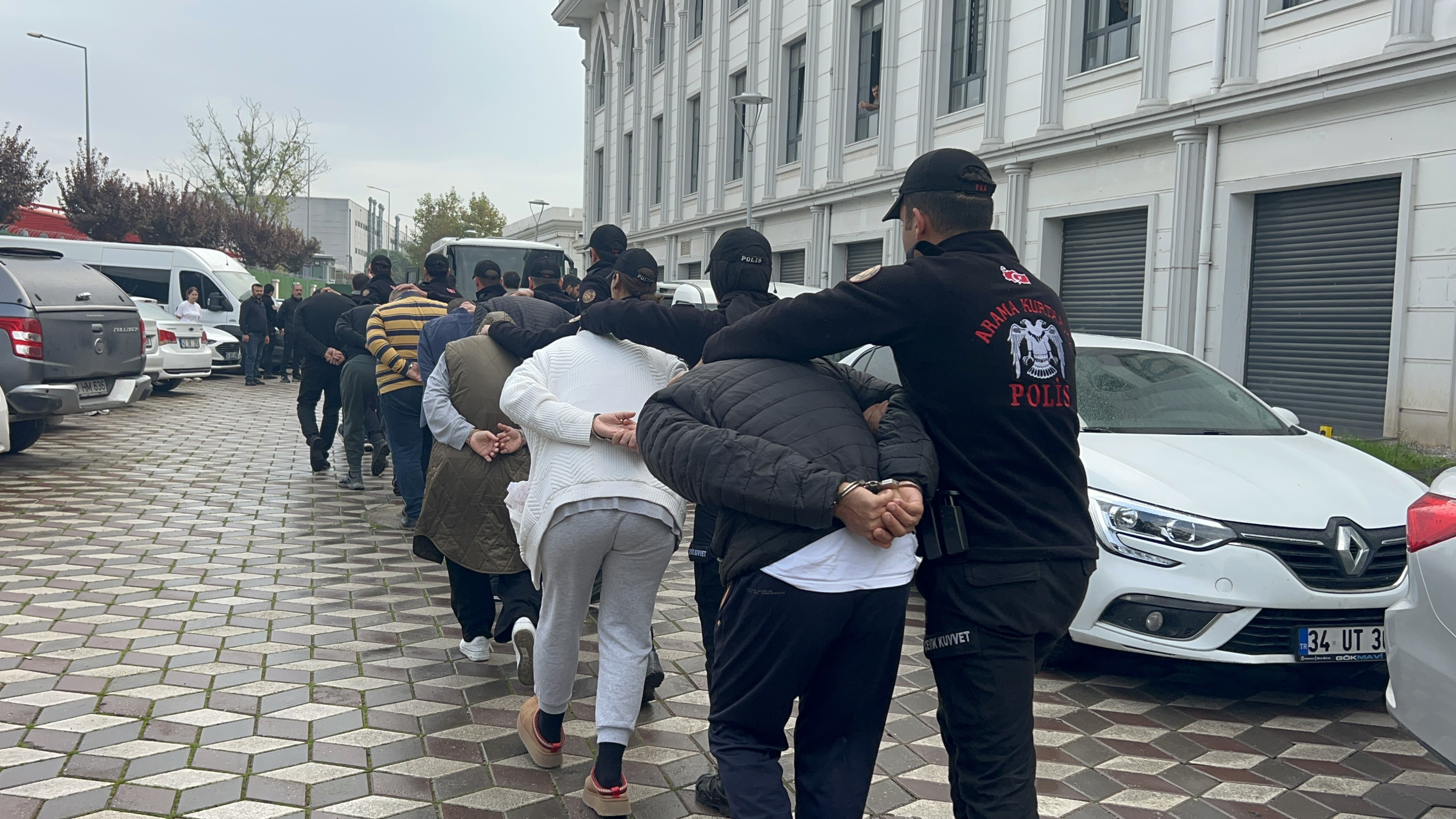 K O C A E L I’ D E 6 K I S I N I N O L D U G U F A B R I K A Y A N G 1009988 299597