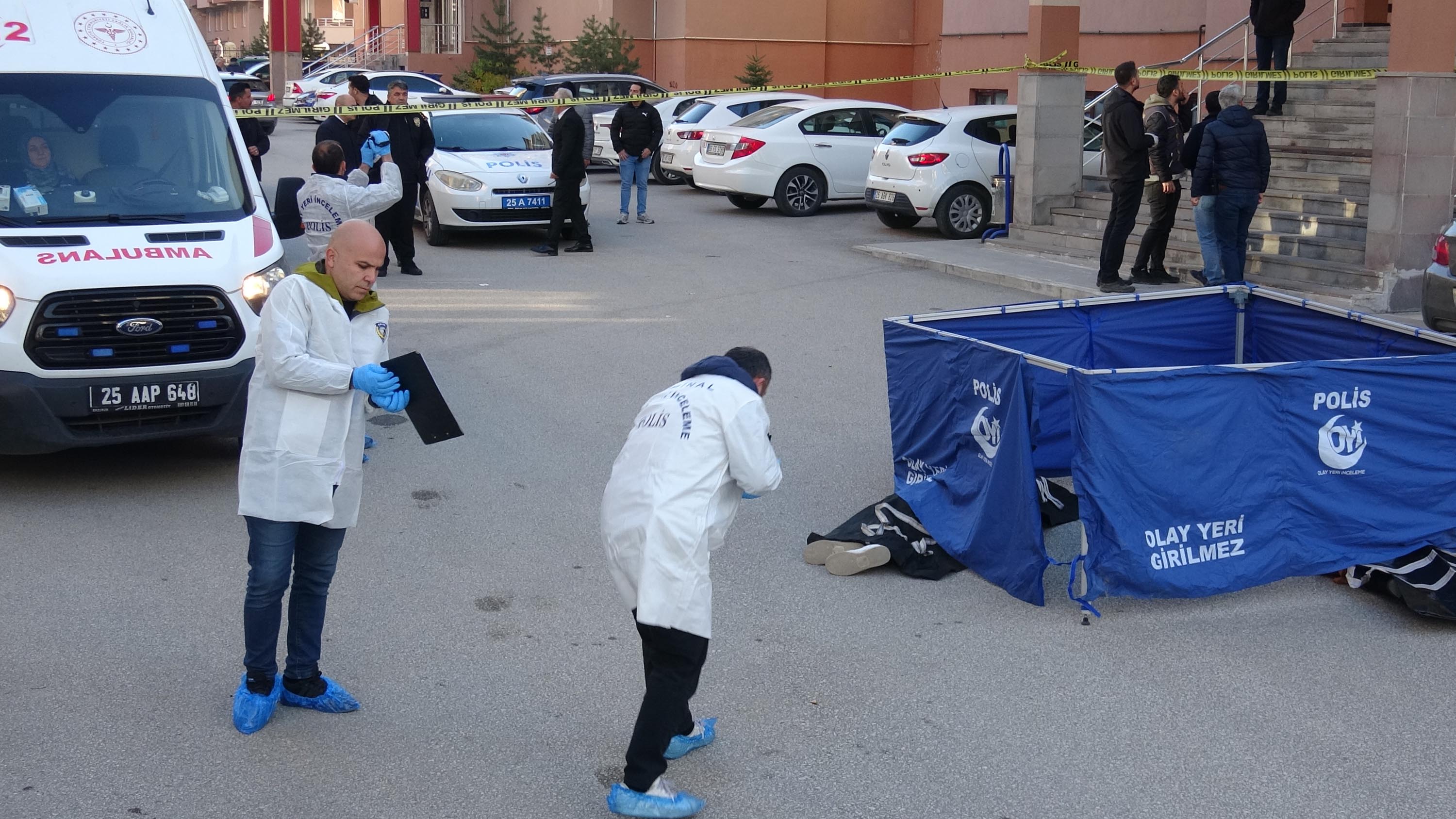 K O V A L A D I G I K A D I N I O L D U R U P I N T I H A R E T T I 996305 295561