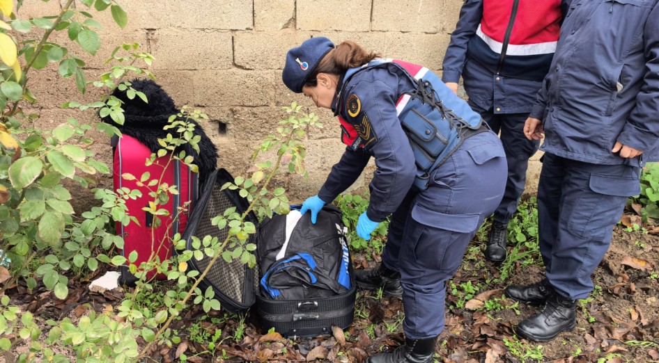 Y O L K E N A R I N A B I R A K I L A N V A L I Z L E R I L E C A N T 1012492 300387