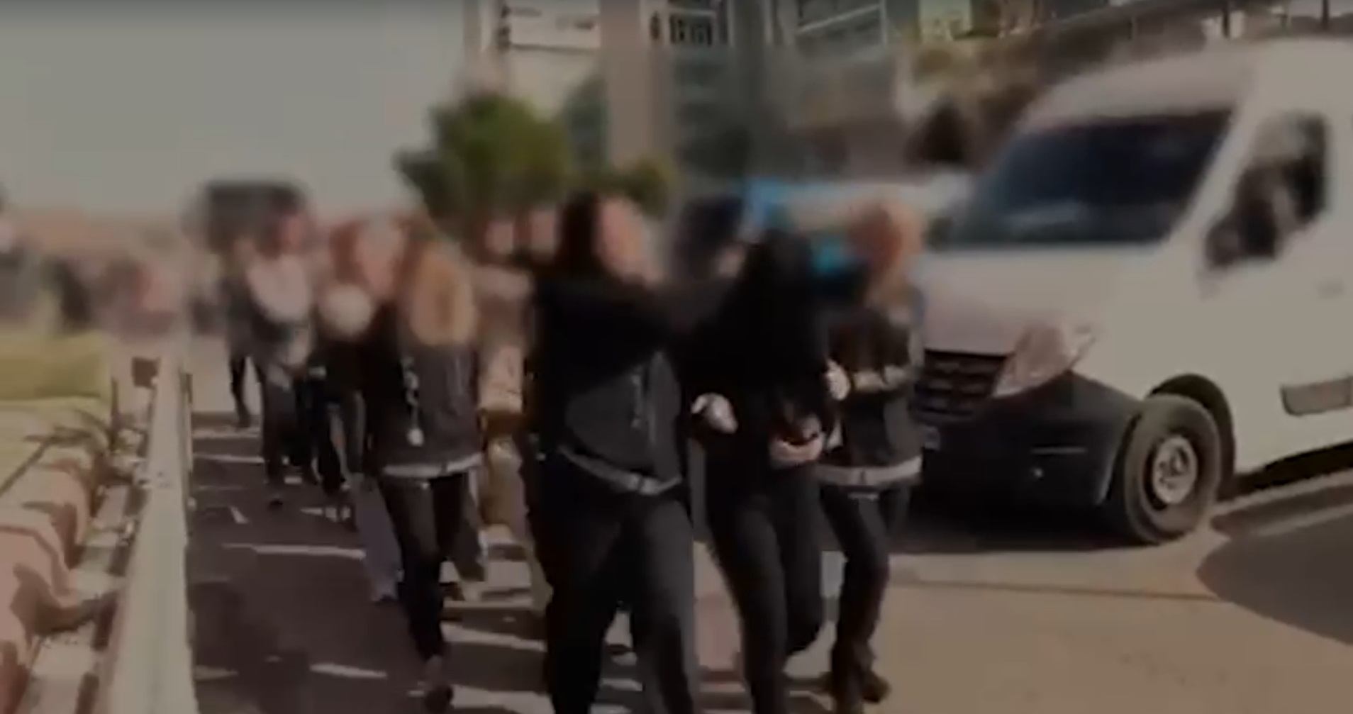 72 I L D E U Y U S T U R U C U O P E R A S Y O N U 970 G O Z A L 1052848 312385