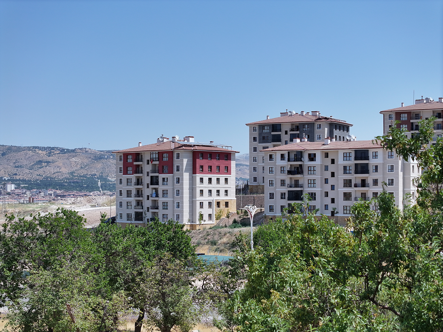 ‘ A S R I N I N S A S E F E R B E R L I G I S O N A E R I Y O R 1078252 319997