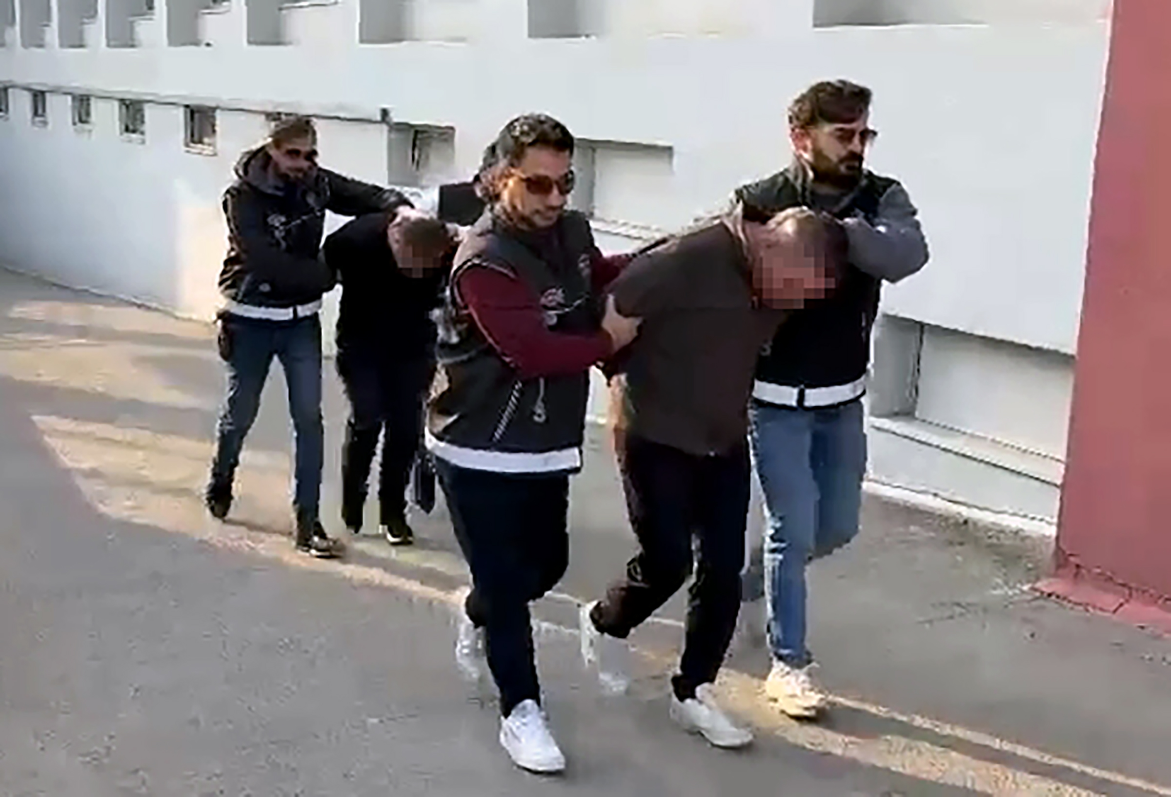 B A G A J D A N S U C O R G U T L E R I N E S A T I L A C A K 53 R U 1047794 310906