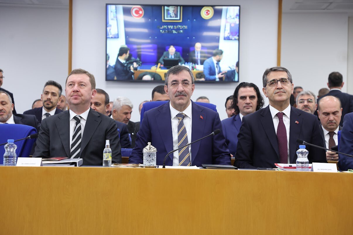 C E V D E T Y I L M A Z S A V U N M A S A N A Y I N D E Y E R L I L I 1041878 309167