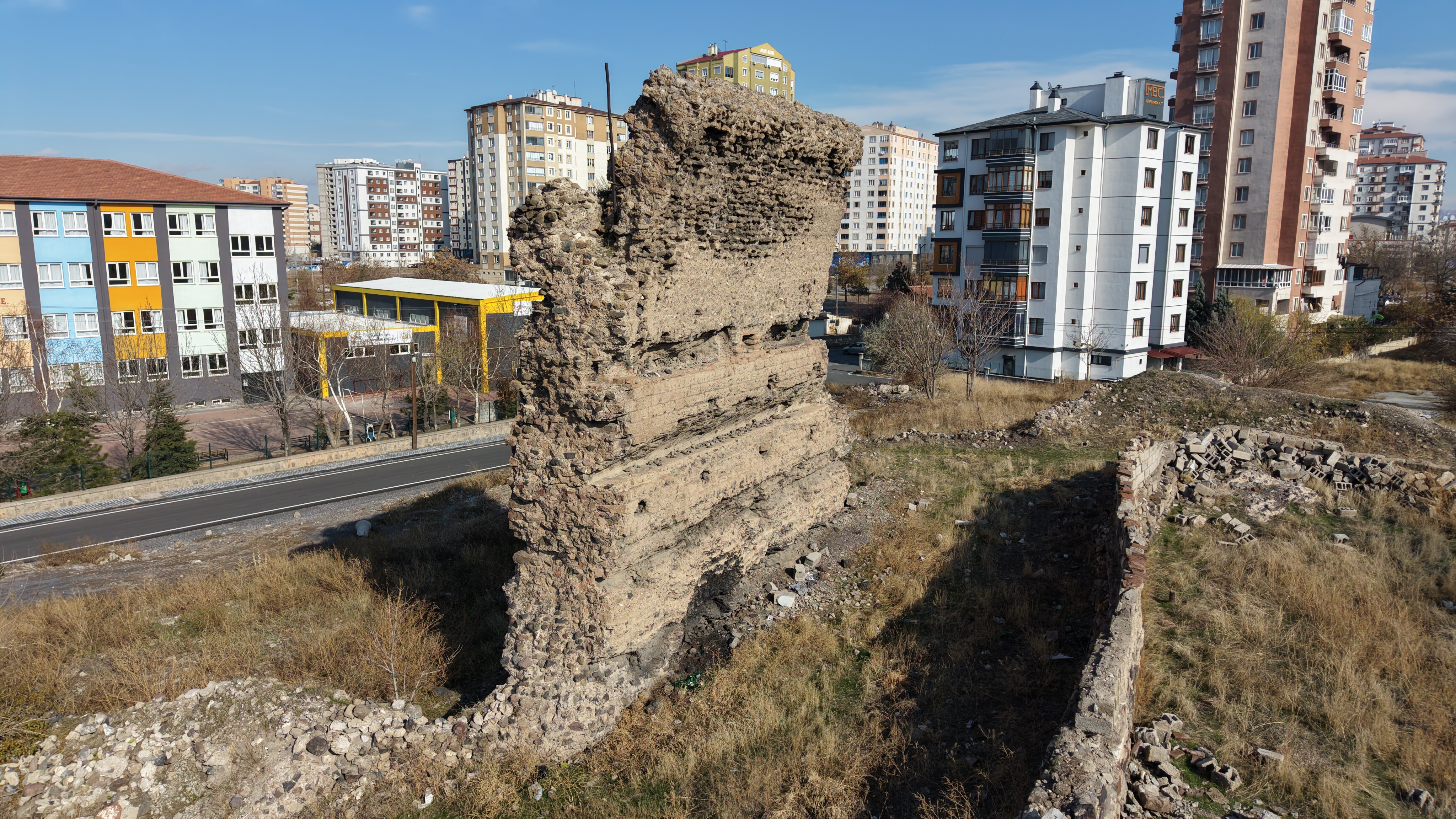 D U N Y A N I N E N E S K I H A S T A N E S I O L D U G U D E G E R L 1053203 312487