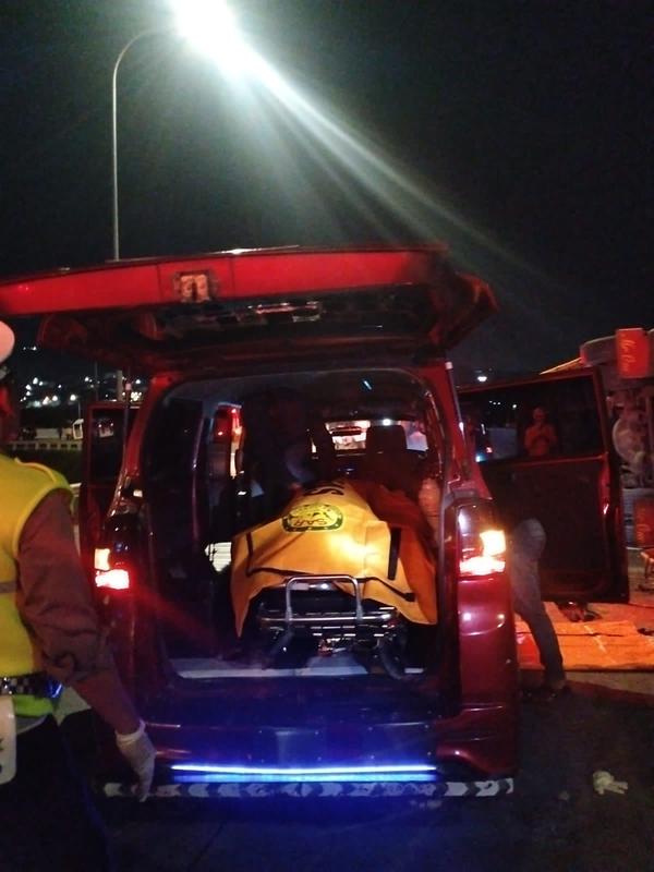 E N D O N E Z Y A D A Y O L C U O T O B U S U D E V R I L D I 16 1074032 318689